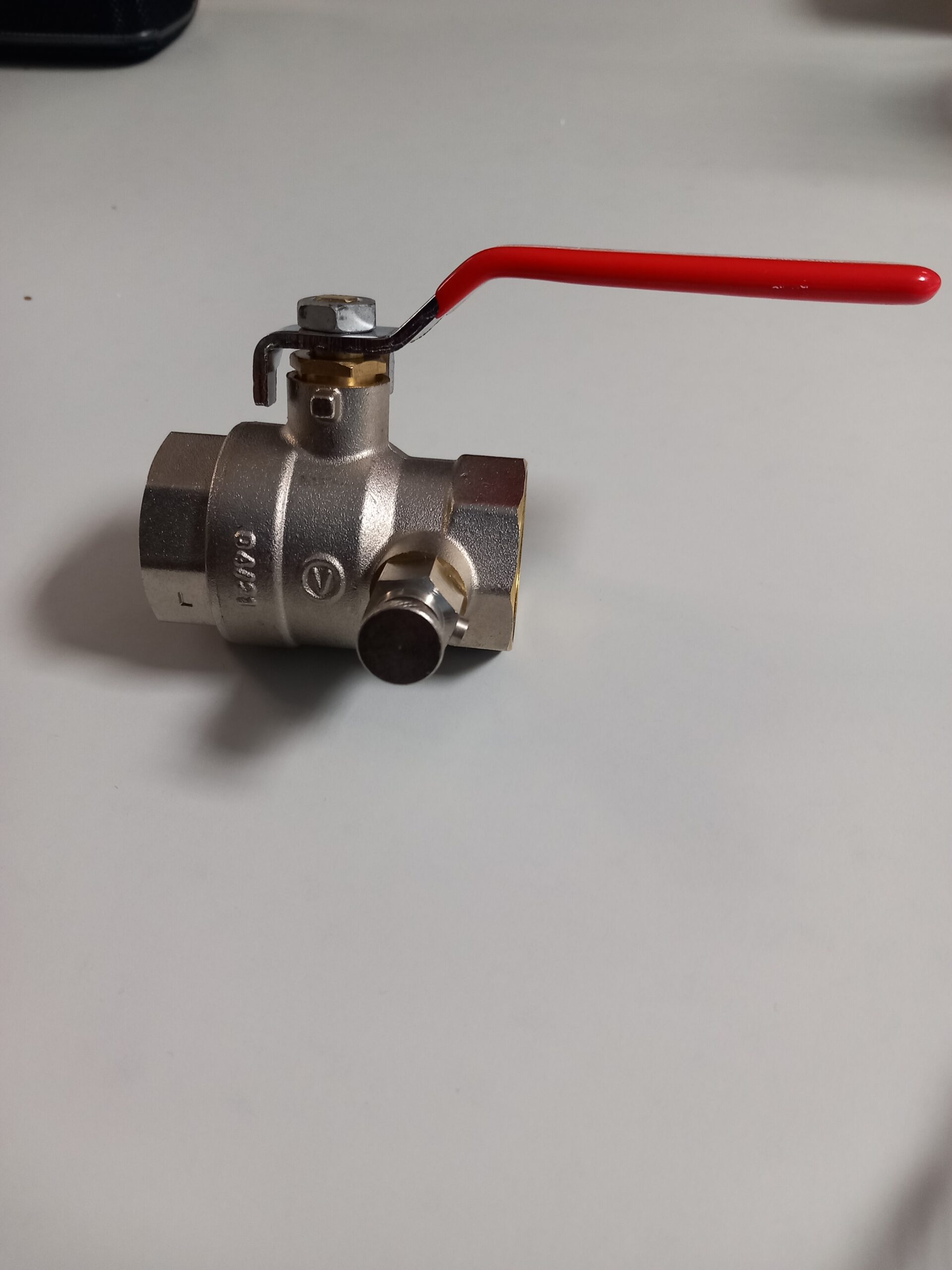 Zawór kulowy niklowany z zaworkiem spustowym 1″